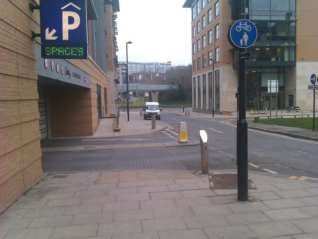 Ibis Sheffield City Dış mekan fotoğraf